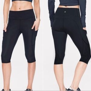 Women’s Athleta All In Crop Leggings - Black - Size Small